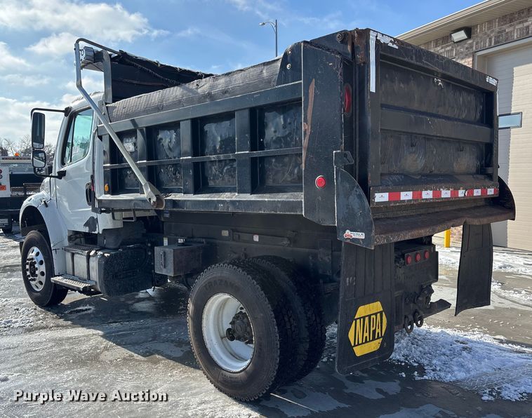 image for item FG1502 2013 Freightliner Business Class M2 dump truck