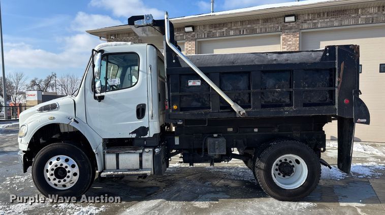 image for item FG1502 2013 Freightliner Business Class M2 dump truck