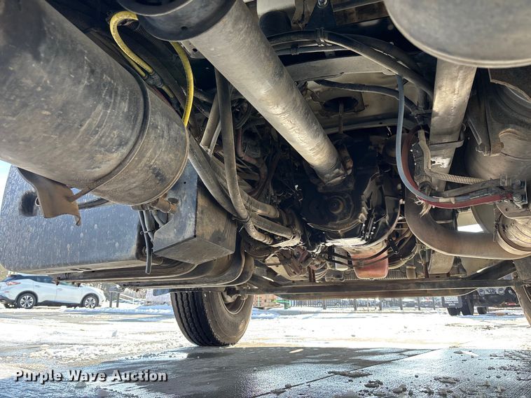 image for item FG1502 2013 Freightliner Business Class M2 dump truck