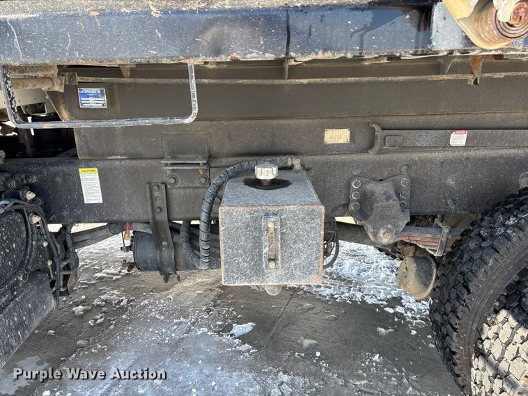 image for item FG1502 2013 Freightliner Business Class M2 dump truck