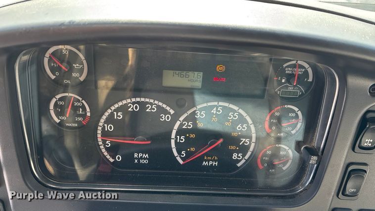 image for item FG1502 2013 Freightliner Business Class M2 dump truck