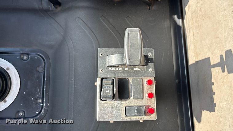 image for item FG1502 2013 Freightliner Business Class M2 dump truck