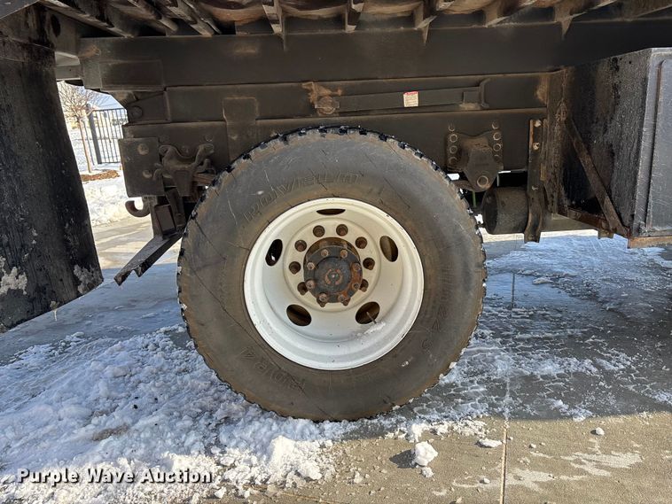 image for item FG1502 2013 Freightliner Business Class M2 dump truck