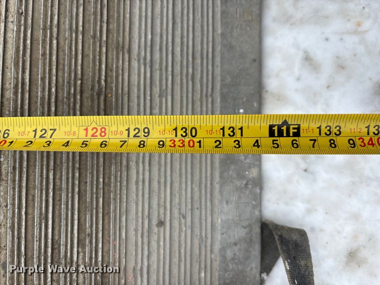 image for item FG1505 2005 Ford E350 box truck