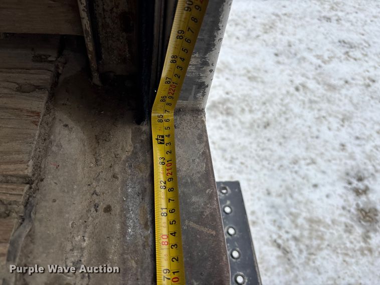 image for item FG1505 2005 Ford E350 box truck