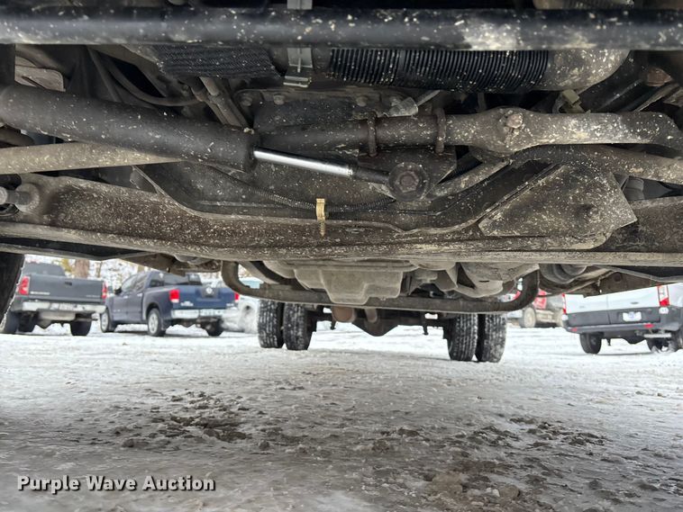 image for item FG1505 2005 Ford E350 box truck