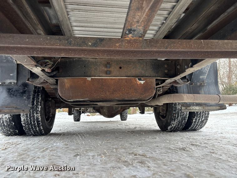 image for item FG1505 2005 Ford E350 box truck