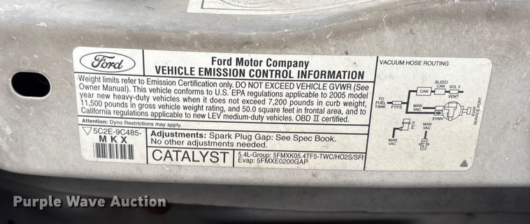 image for item FG1505 2005 Ford E350 box truck