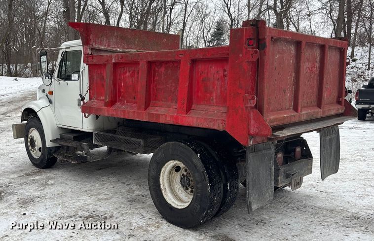image for item FG1506 1996 International 4700 dump truck