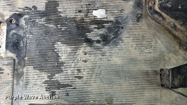 image for item FG1506 1996 International 4700 dump truck