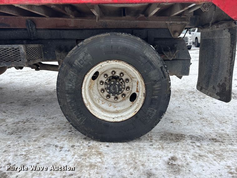 image for item FG1506 1996 International 4700 dump truck