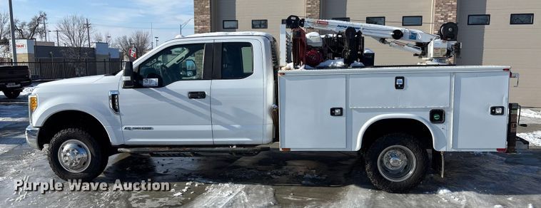 image for item FG1507 2017 Ford F350 SuperCab utility bed pickup truck