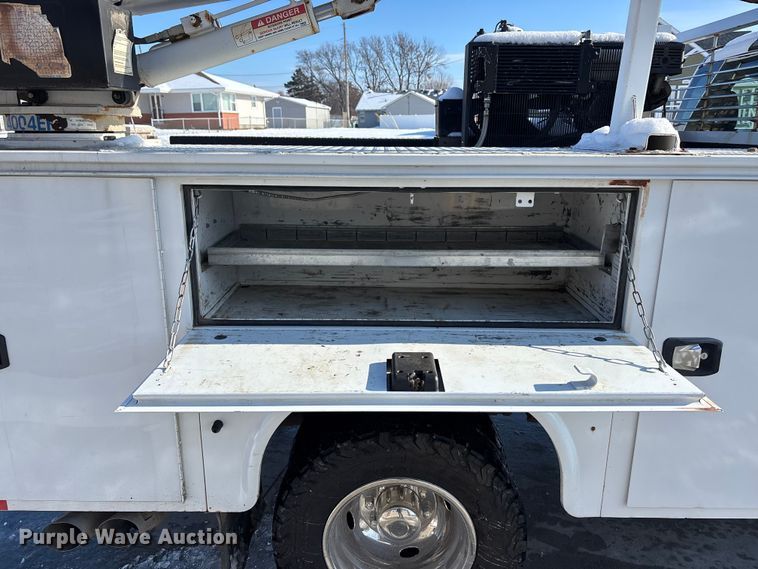 image for item FG1507 2017 Ford F350 SuperCab utility bed pickup truck