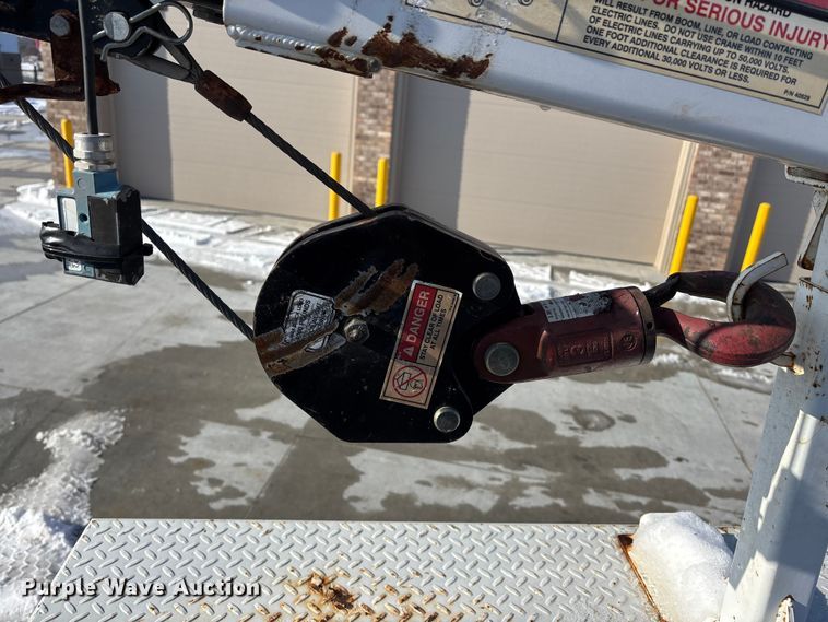 image for item FG1507 2017 Ford F350 SuperCab utility bed pickup truck