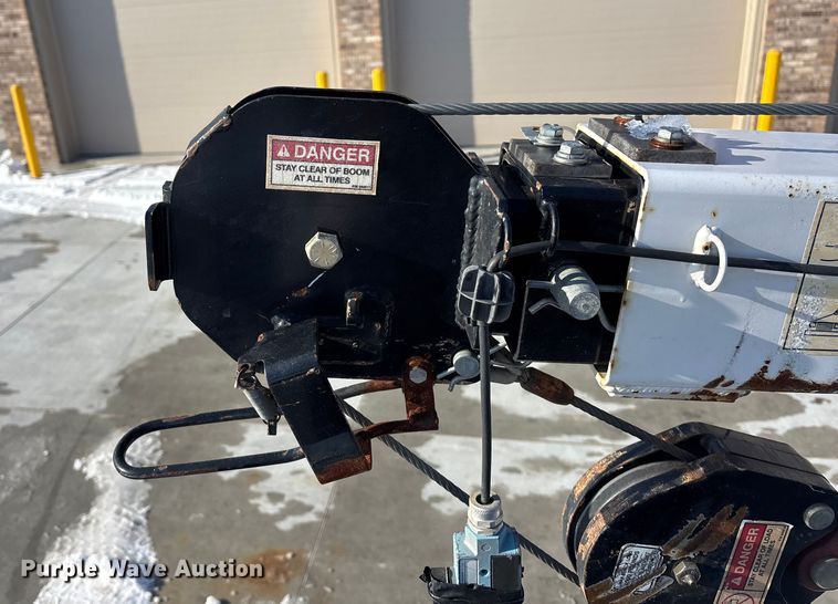 image for item FG1507 2017 Ford F350 SuperCab utility bed pickup truck