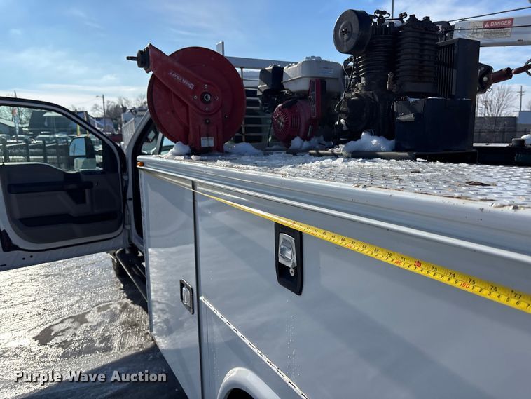 image for item FG1507 2017 Ford F350 SuperCab utility bed pickup truck