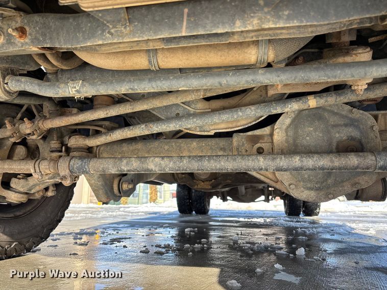 image for item FG1507 2017 Ford F350 SuperCab utility bed pickup truck