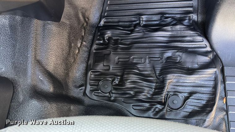 image for item FG1507 2017 Ford F350 SuperCab utility bed pickup truck