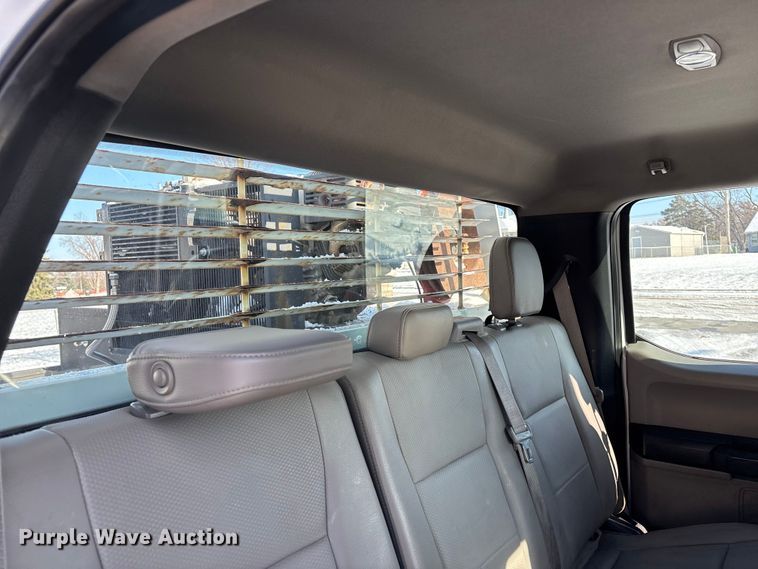 image for item FG1507 2017 Ford F350 SuperCab utility bed pickup truck