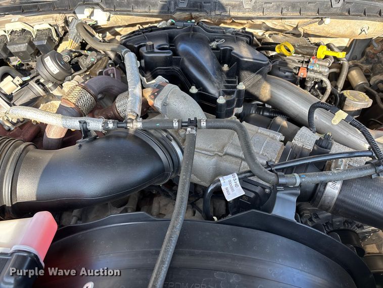 image for item FG1507 2017 Ford F350 SuperCab utility bed pickup truck