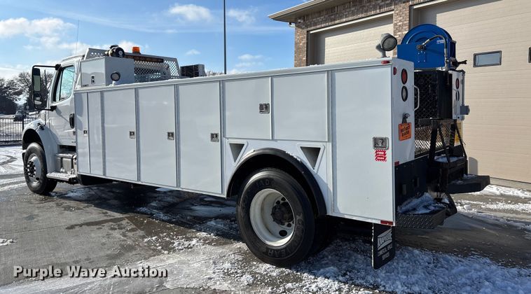 image for item FG1508 2011 Freightliner Business Class M2 utility / service truck