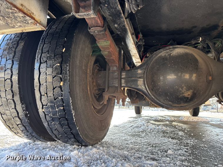 image for item FG1508 2011 Freightliner Business Class M2 utility / service truck