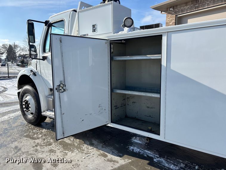 image for item FG1508 2011 Freightliner Business Class M2 utility / service truck