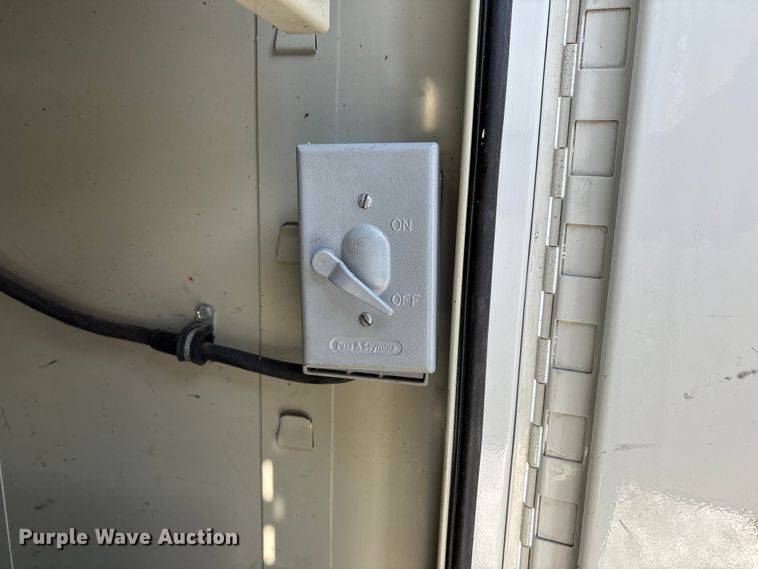 image for item FG1508 2011 Freightliner Business Class M2 utility / service truck