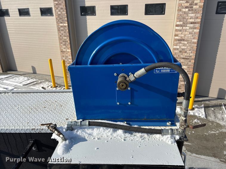 image for item FG1508 2011 Freightliner Business Class M2 utility / service truck