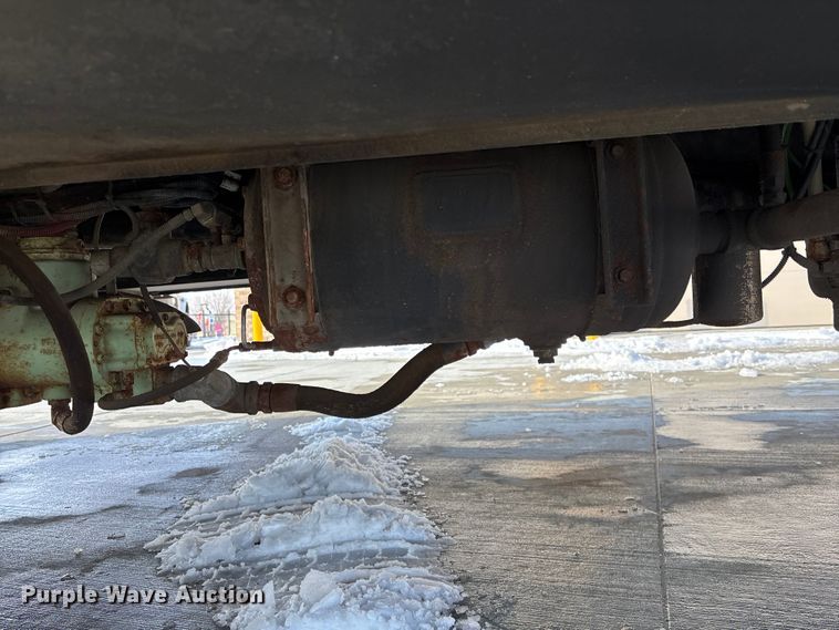 image for item FG1508 2011 Freightliner Business Class M2 utility / service truck