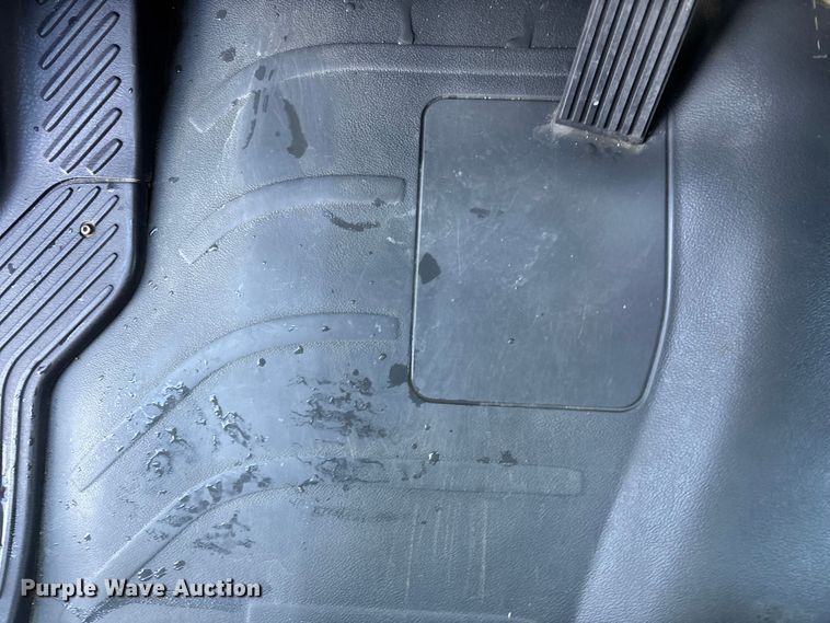 image for item FG1508 2011 Freightliner Business Class M2 utility / service truck