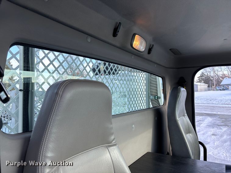 image for item FG1508 2011 Freightliner Business Class M2 utility / service truck