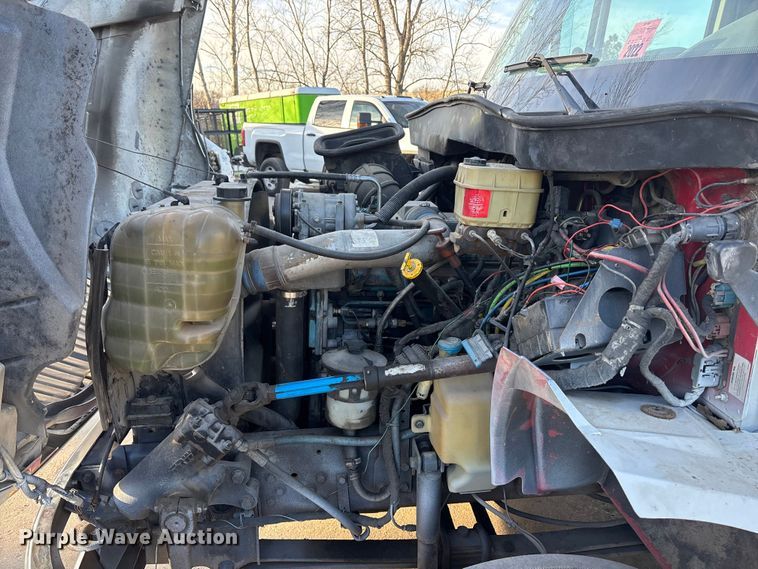 image for item FG1530 2007 International RX  Crew Cab truck