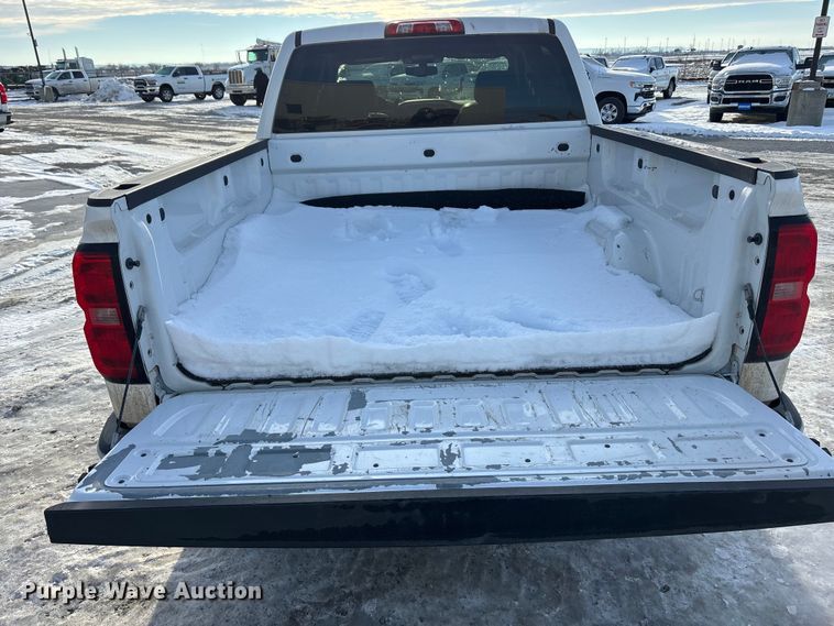 image for item FG1534 2016 Chevrolet Silverado 1500 LT Crew Cab pickup truck