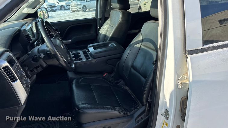 image for item FG1534 2016 Chevrolet Silverado 1500 LT Crew Cab pickup truck