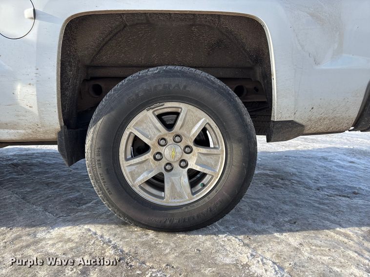 image for item FG1534 2016 Chevrolet Silverado 1500 LT Crew Cab pickup truck