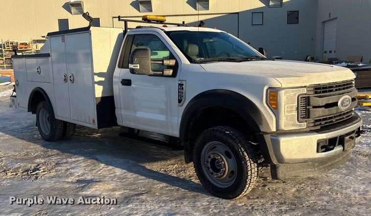 image for item FG1535 2017 Ford F550 utility / service truck
