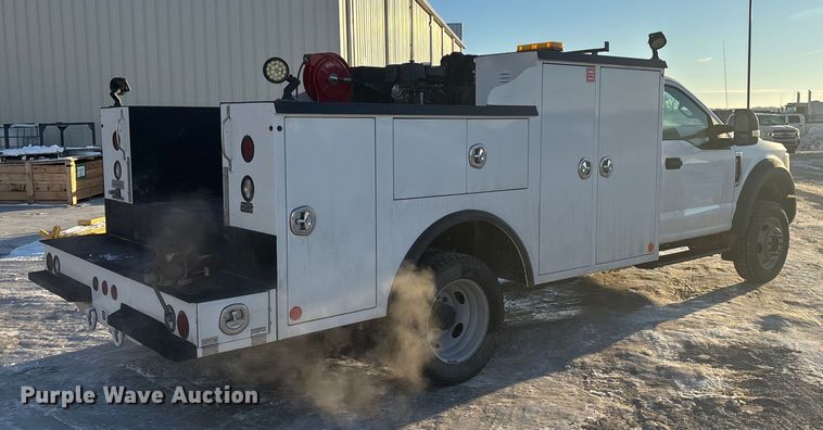 image for item FG1535 2017 Ford F550 utility / service truck