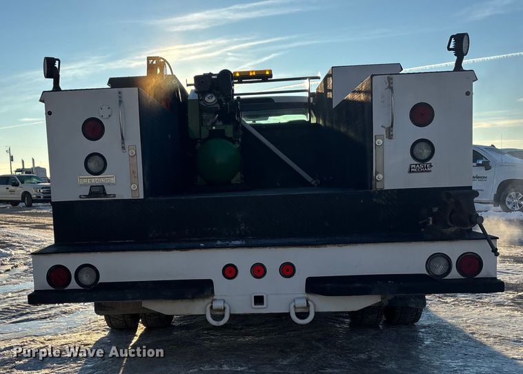 image for item FG1535 2017 Ford F550 utility / service truck