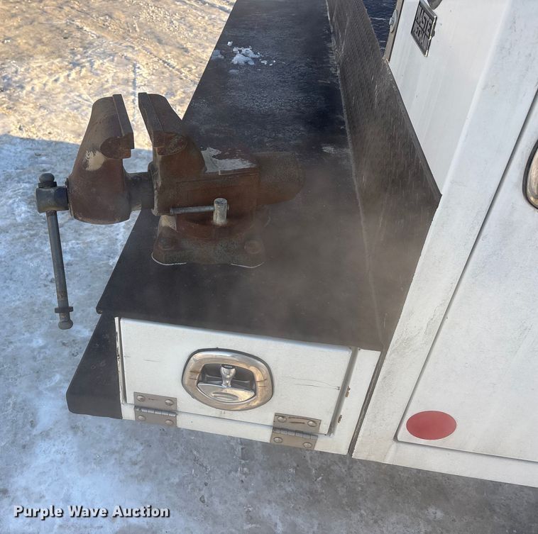 image for item FG1535 2017 Ford F550 utility / service truck