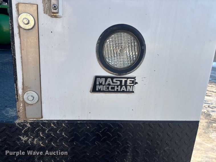 image for item FG1535 2017 Ford F550 utility / service truck