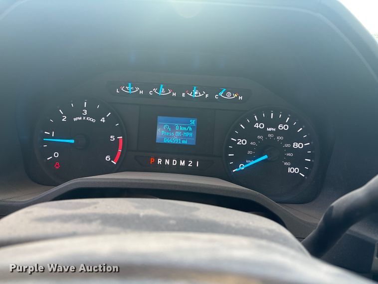 image for item FG1535 2017 Ford F550 utility / service truck