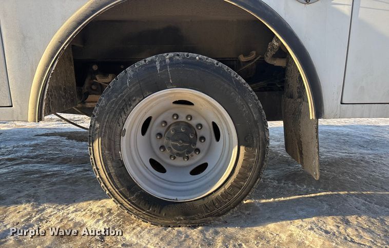 image for item FG1535 2017 Ford F550 utility / service truck