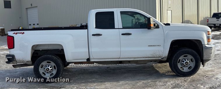 image for item FG1536 2019 Chevrolet Silverado 2500HD Ext. Cab pickup truck