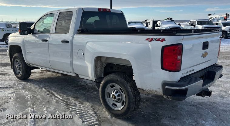 image for item FG1536 2019 Chevrolet Silverado 2500HD Ext. Cab pickup truck