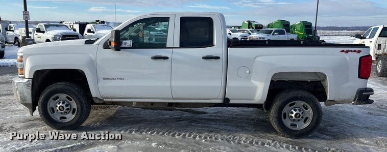 image for item FG1536 2019 Chevrolet Silverado 2500HD Ext. Cab pickup truck