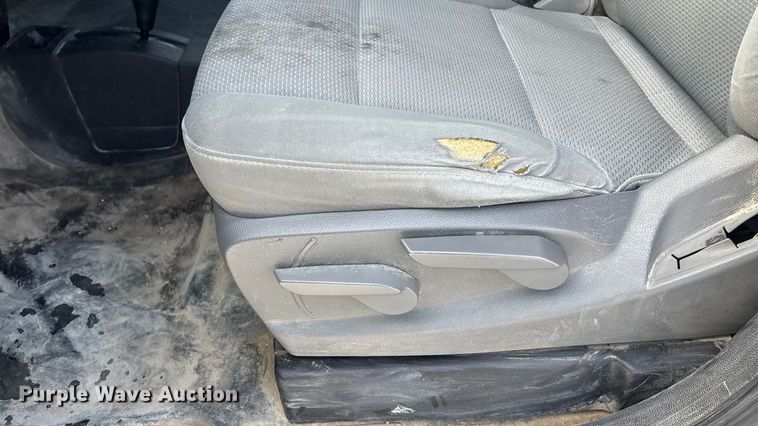 image for item FG1536 2019 Chevrolet Silverado 2500HD Ext. Cab pickup truck