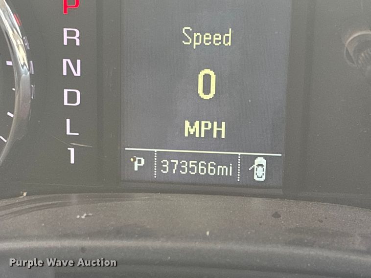 image for item FG1536 2019 Chevrolet Silverado 2500HD Ext. Cab pickup truck