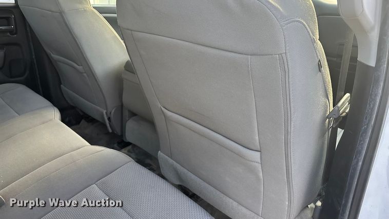 image for item FG1536 2019 Chevrolet Silverado 2500HD Ext. Cab pickup truck