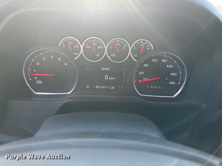 image for item FG1537 2021 Chevrolet Silverado 2500HD LT Crew Cab pickup truck